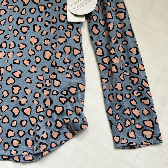 ⭐️nwt Ricki’s Eco-Friendly Printed Scoop Neck Hacci Tee⭐️ - Picture 8 of 11